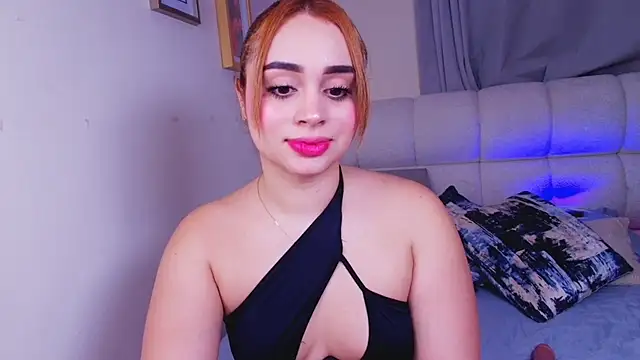 soph1a roy online show from May 15, 2026, 12:58 pm