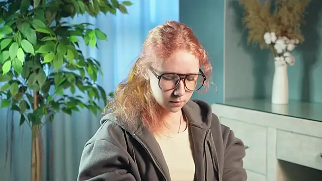 AmalElway online show from February 25, 2026, 9:09 am