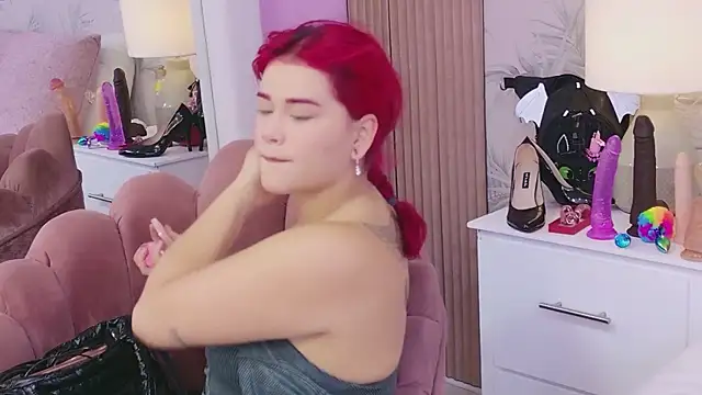 CherryTayloor online show from April 19, 2026, 3:07 am