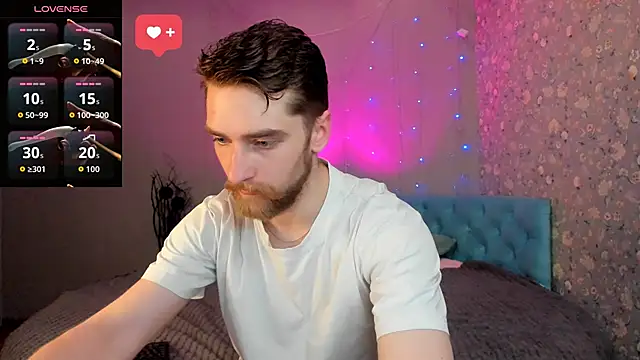 Dexter Raze online show from March 3, 2026, 9:44 pm