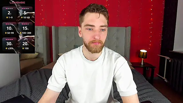 Dexter Raze online show from April 20, 2026, 7:11 am