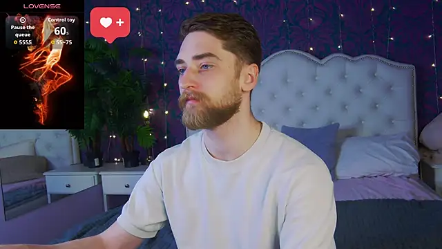 Dexter Raze online show from March 18, 2026, 10:43 pm