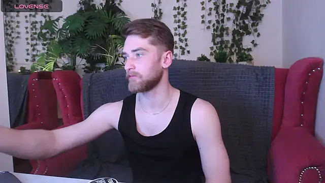 Dexter Raze online show from April 16, 2026, 11:07 pm