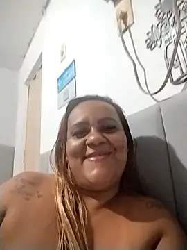 Snapshot of Ekica chatting on February 26, 2026, 3:39 am Ekica online show from February 26, 2026, 3:39 am