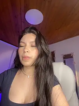 Mady Pink online show from February 25, 2026, 4:23 am