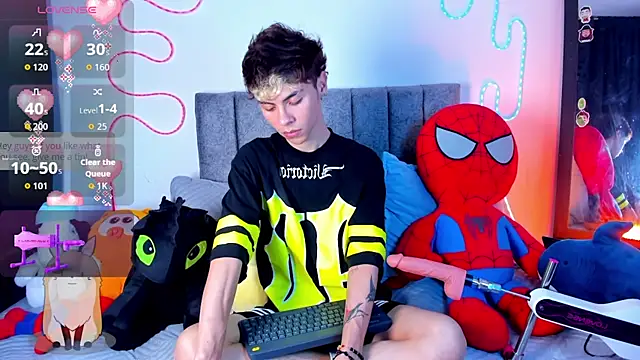 Callum 777 online show from June 12, 2026, 3:37 am