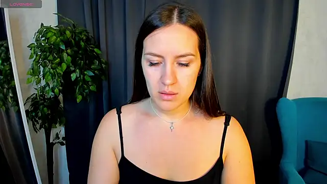 Snapshot of asti_bubbles chatting on June 8, 2026, 8:26 am asti bubbles online show from June 8, 2026, 8:26 am