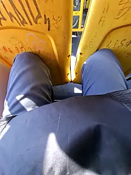 PudimGuloso online show from March 1, 2026, 5:57 pm