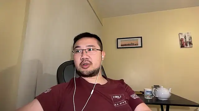 jasonryu2025 online show from March 31, 2026, 8:33 pm