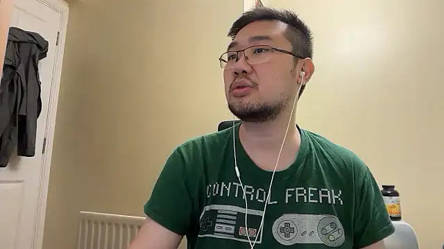 jasonryu2025 online show from May 15, 2026, 10:08 pm