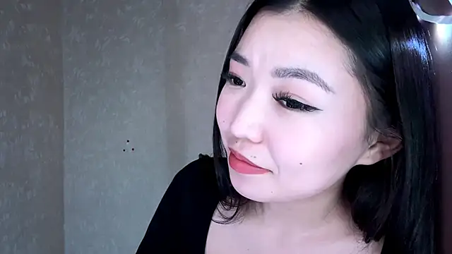 MeiMoon online show from March 5, 2026, 12:35 pm