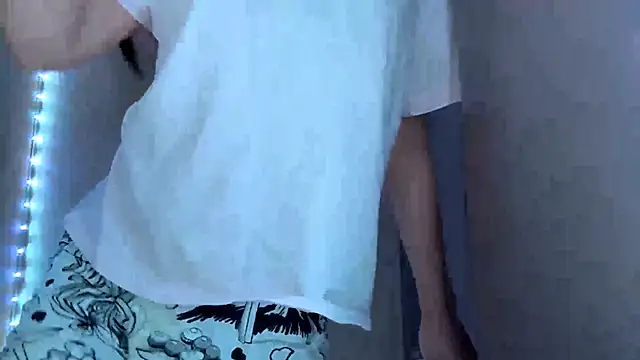 MeiMoon online show from February 26, 2026, 1:00 pm