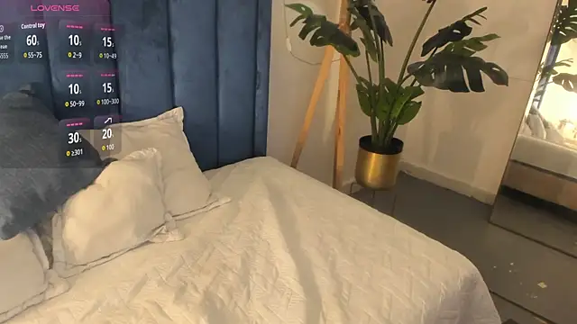  jamiila online show from April 18, 2026, 5:37 pm