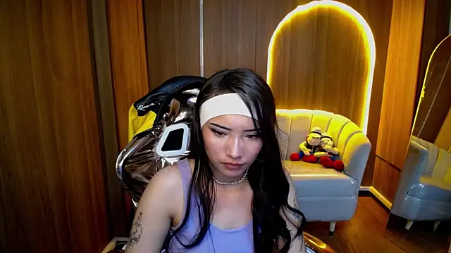 Daphne nicole b online show from March 16, 2026, 12:42 pm