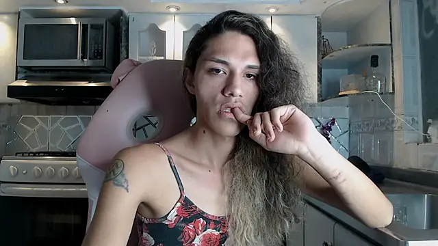 Snapshot of CrisOzzz chatting on March 2, 2026, 8:49 pm CrisOzzz online show from March 2, 2026, 8:49 pm