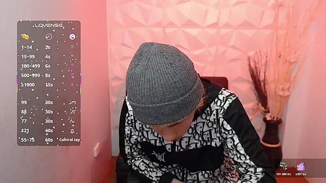 Snapshot of Stich_23 chatting on June 21, 2026, 5:13 am Stich 23 online show from June 21, 2026, 5:13 am