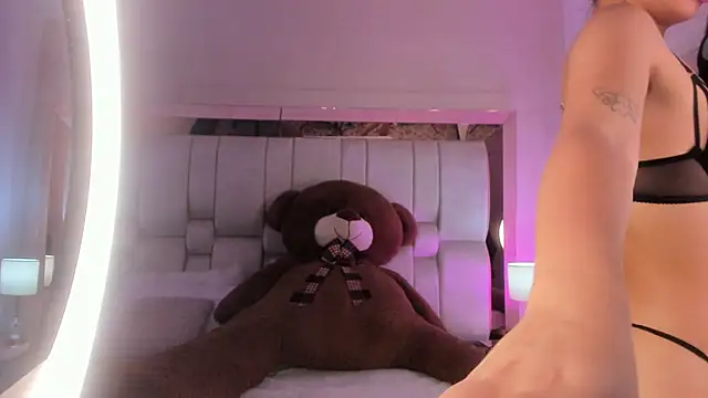 Snapshot of SusiMendez chatting on February 28, 2026, 8:08 pm SusiMendez online show from February 28, 2026, 8:08 pm