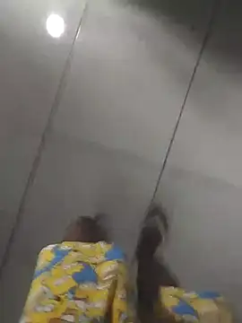 maurofoz26 online show from March 4, 2026, 10:12 am