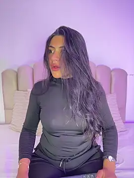Snapshot of celeste_z chatting on June 20, 2026, 1:05 pm celeste z online show from June 20, 2026, 1:05 pm