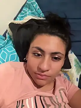 Snapshot of celeste_z chatting on July 5, 2026, 3:55 am celeste z online show from July 5, 2026, 3:55 am