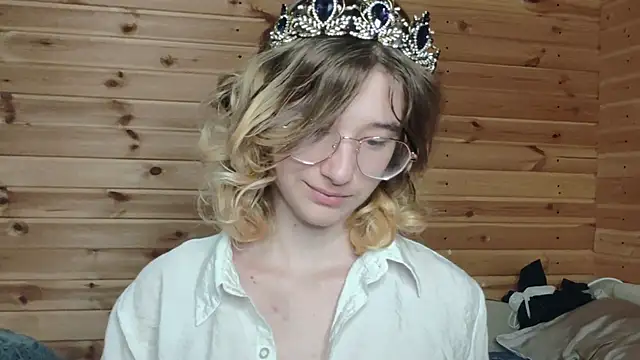 Snapshot of Silva-Tailll chatting on June 12, 2026, 6:38 pm Silva-Tailll online show from June 12, 2026, 6:38 pm