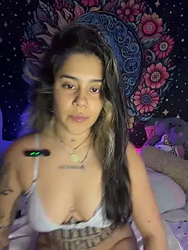 QueenNatt online show from March 3, 2026, 8:49 pm