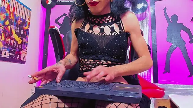 daisy jonexxx22 online show from April 21, 2026, 9:05 am