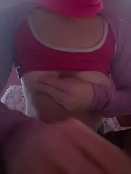 Snapshot of Mayashow_ chatting on March 4, 2026, 9:33 pm Mayashow online show from March 4, 2026, 9:33 pm