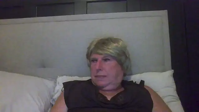 ExactFashion2 online show from March 23, 2026, 8:08 pm