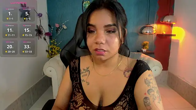 Elizabeth Suan  online show from March 14, 2026, 11:49 am