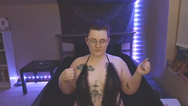 VelvetVixenXOX online show from March 14, 2026, 1:44 am