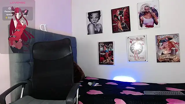 Lana C online show from April 8, 2026, 12:01 am