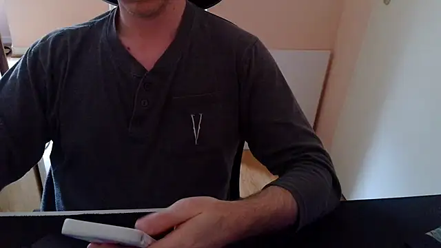 Snapshot of bebyzor chatting on March 15, 2026, 2:46 pm bebyzor online show from March 15, 2026, 2:46 pm