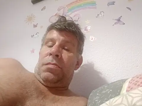 Snapshot of stud2512 chatting on June 16, 2026, 9:37 pm stud2512 online show from June 16, 2026, 9:37 pm