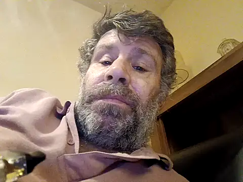 stud2512 online show from February 24, 2026, 8:53 pm