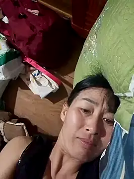 lris-Beauty77 online show from February 21, 2026, 2:41 pm