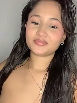 laly spank online show from March 1, 2026, 10:10 pm