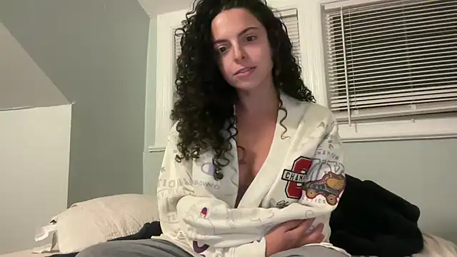 Snapshot of mimilovesdaddy chatting on March 12, 2026, 3:12 am mimilovesdaddy online show from March 12, 2026, 3:12 am