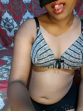 waishu12 online show from March 10, 2026, 3:27 pm