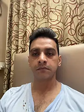 online4u08 online show from July 15, 2026, 5:20 pm