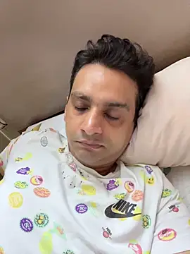 online4u08 online show from March 22, 2026, 6:31 pm