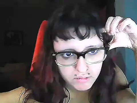 Kikimilkyy online show from April 21, 2026, 4:30 am