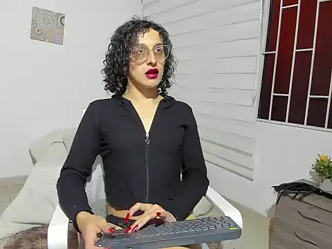 Snapshot of Maverick_angel chatting on May 27, 2026, 1:18 pm Maverick angel online show from May 27, 2026, 1:18 pm