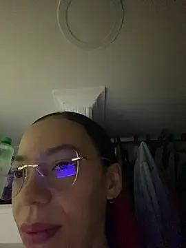 Snapshot of Maluxx333 chatting on July 12, 2026, 10:43 pm Maluxx333 online show from July 12, 2026, 10:43 pm