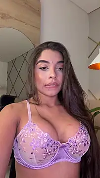 Snapshot of AnnyVega__ chatting on May 12, 2026, 8:48 pm AnnyVega online show from May 12, 2026, 8:48 pm