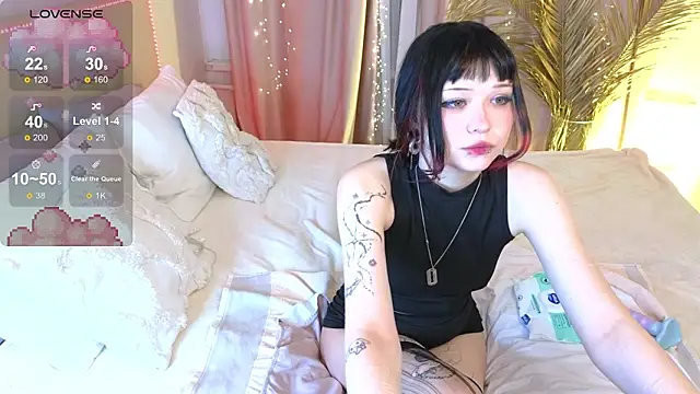 myawka1 online show from March 13, 2026, 9:42 pm