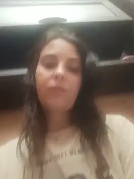 angelmelody69 online show from June 9, 2026, 11:06 pm