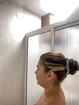 LaiaGomez online show from March 17, 2026, 11:35 am