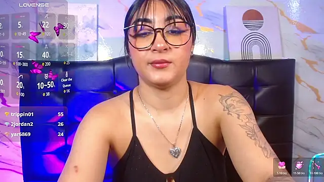 Mariangp online show from May 14, 2026, 8:50 pm