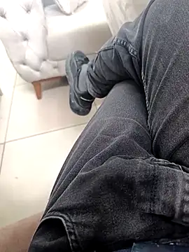 KADINDELISI34 online show from February 27, 2026, 8:03 am